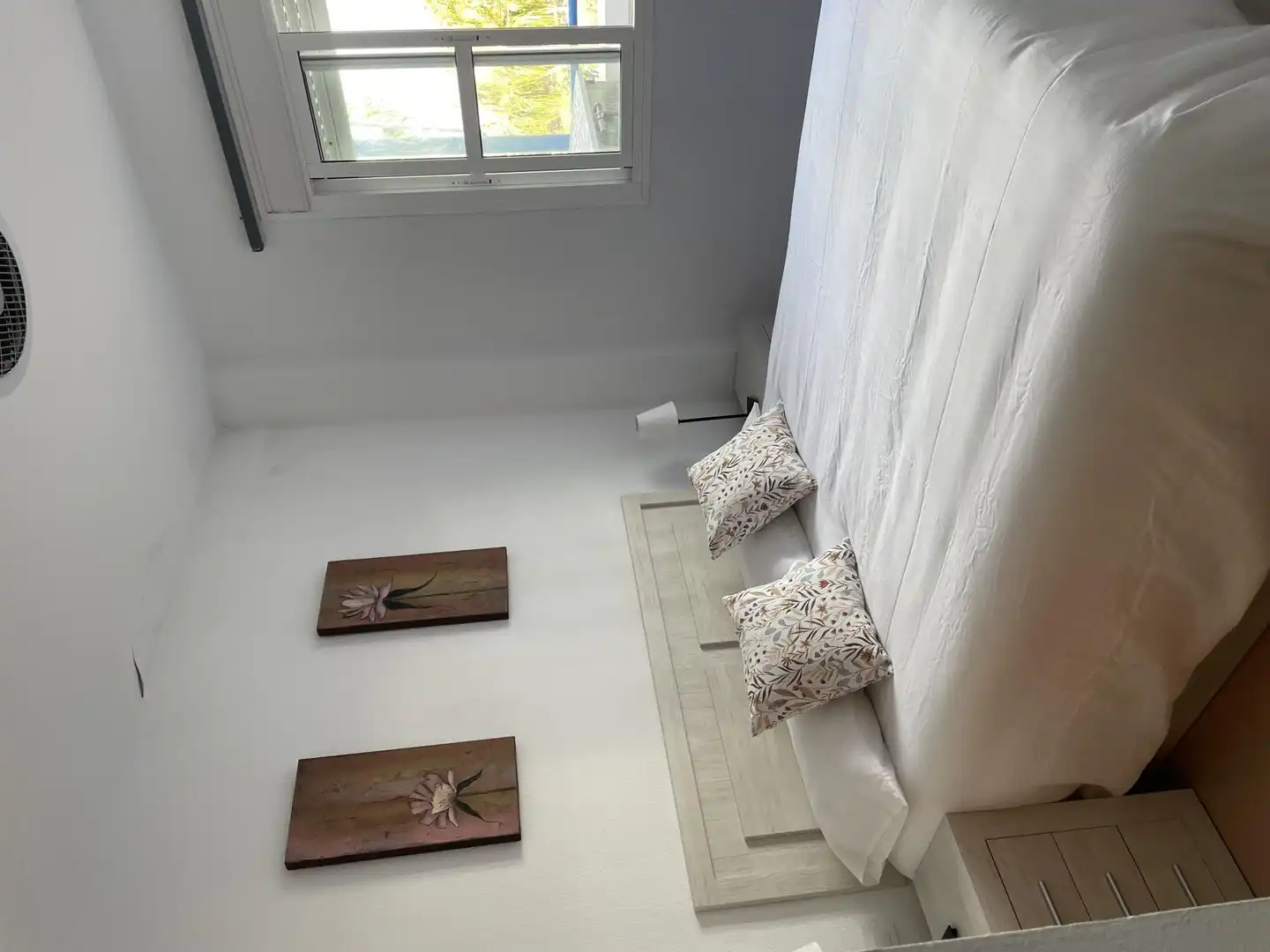Apartament de lloguer a Avenida Reina Sofía, 5, Costa Ballena - Largo Norte Dormitori de Apartament de lloguer en Rota amb Aire condicionat, Jardí privat i Terrassa
