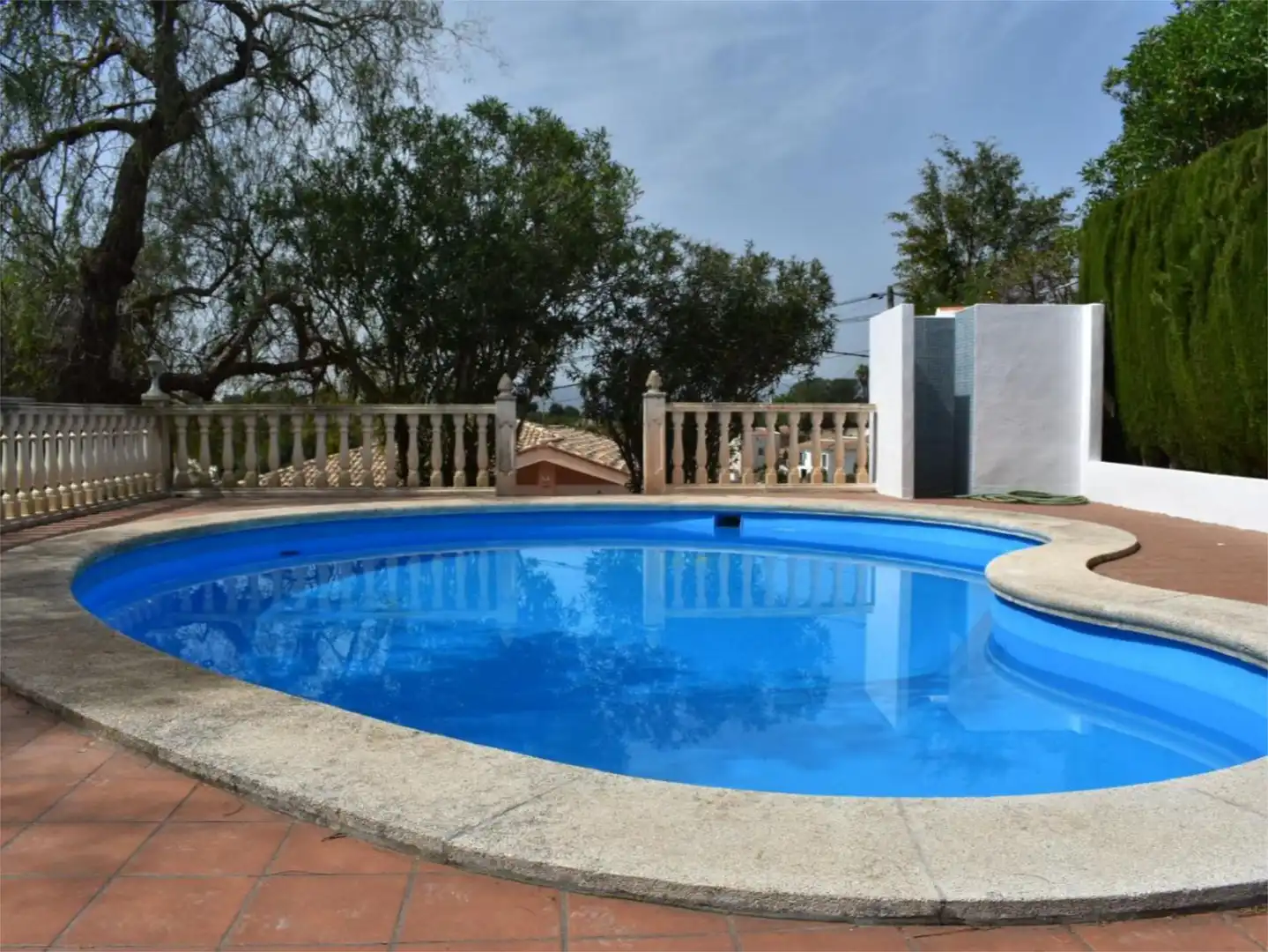 Schwimmbecken von Wohnung zum Verkauf in Alginet mit Klimaanlage, Privatgarten und Terrasse