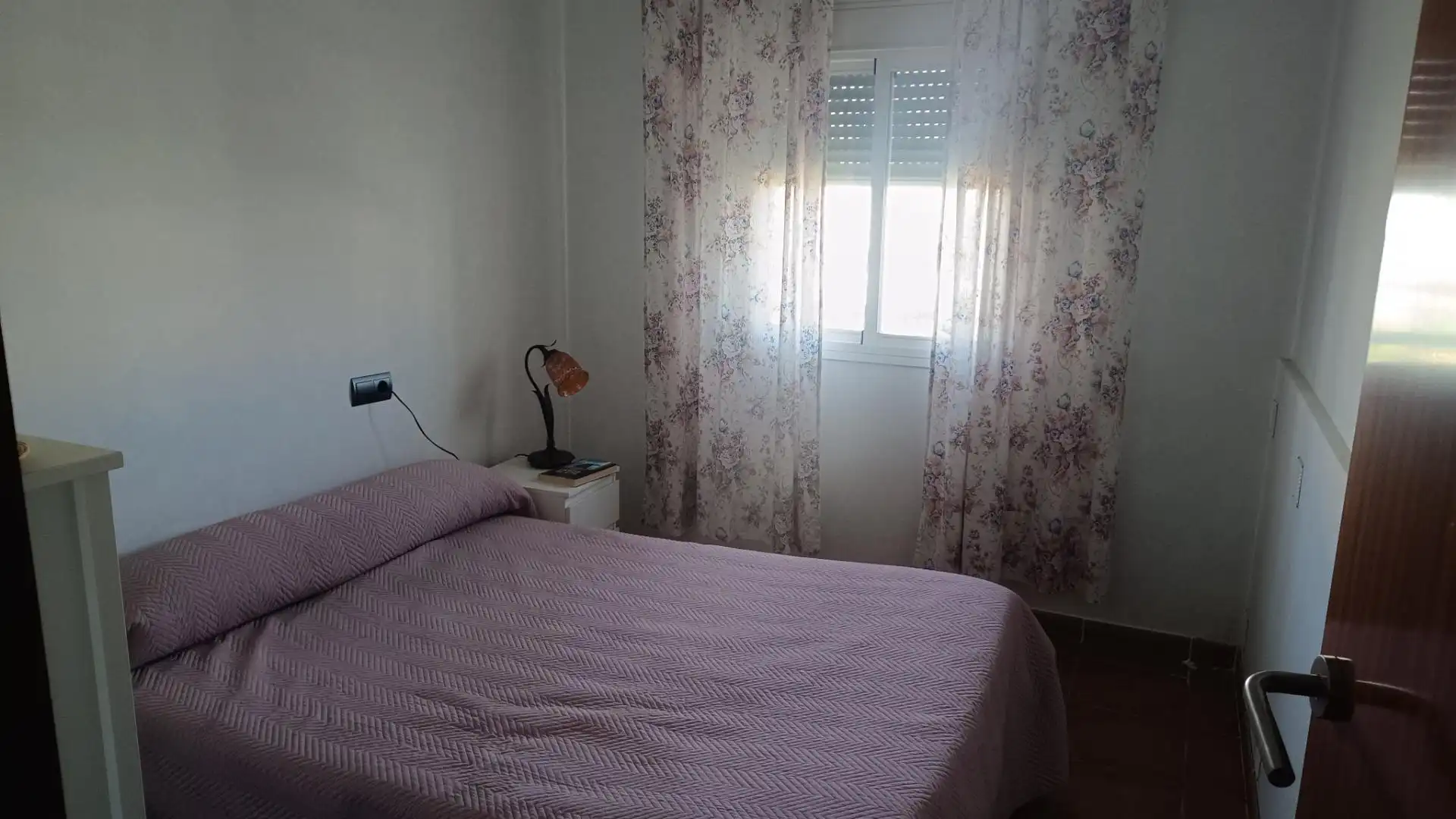 Dormitori de Casa o xalet en venda en Chiclana de la Frontera amb Jardí privat i Piscina