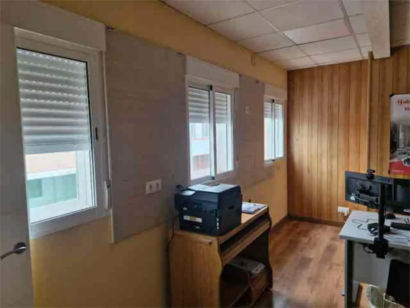 Büro zur Miete in Universidad - Hospital Büro zur Miete in Fuenlabrada mit Klimaanlage