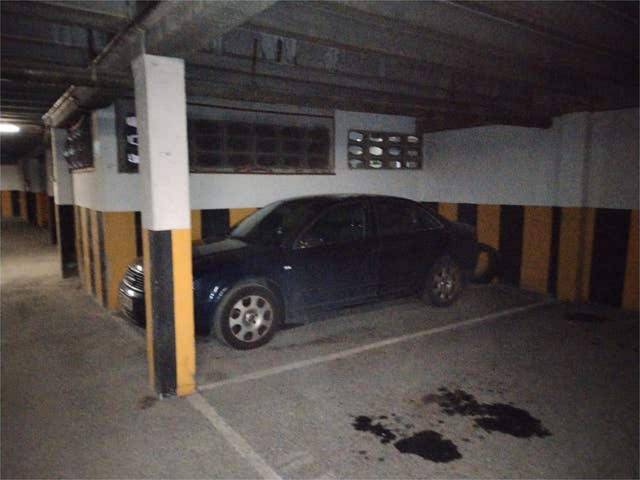 Garaje en Alquiler en El Postigo