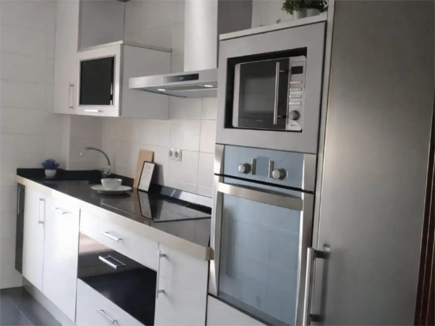 Flat for sale in Urbanización Prado de Santa Ana, 709, Tanos Kitchen of Flat for sale in Torrelavega with Balcony