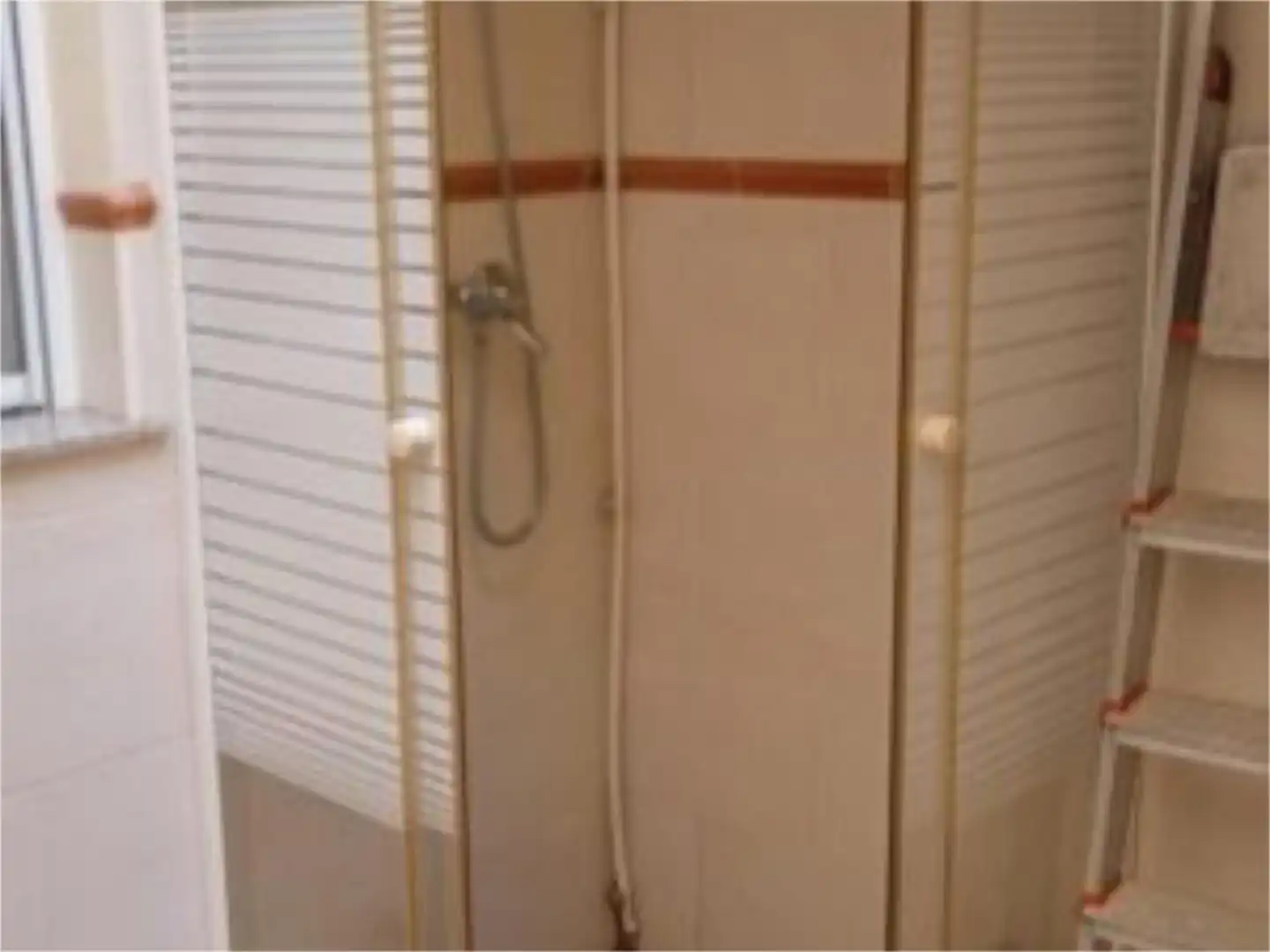 Badezimmer von Wohnung zum Verkauf in La Unión mit Klimaanlage, Heizung und Terrasse