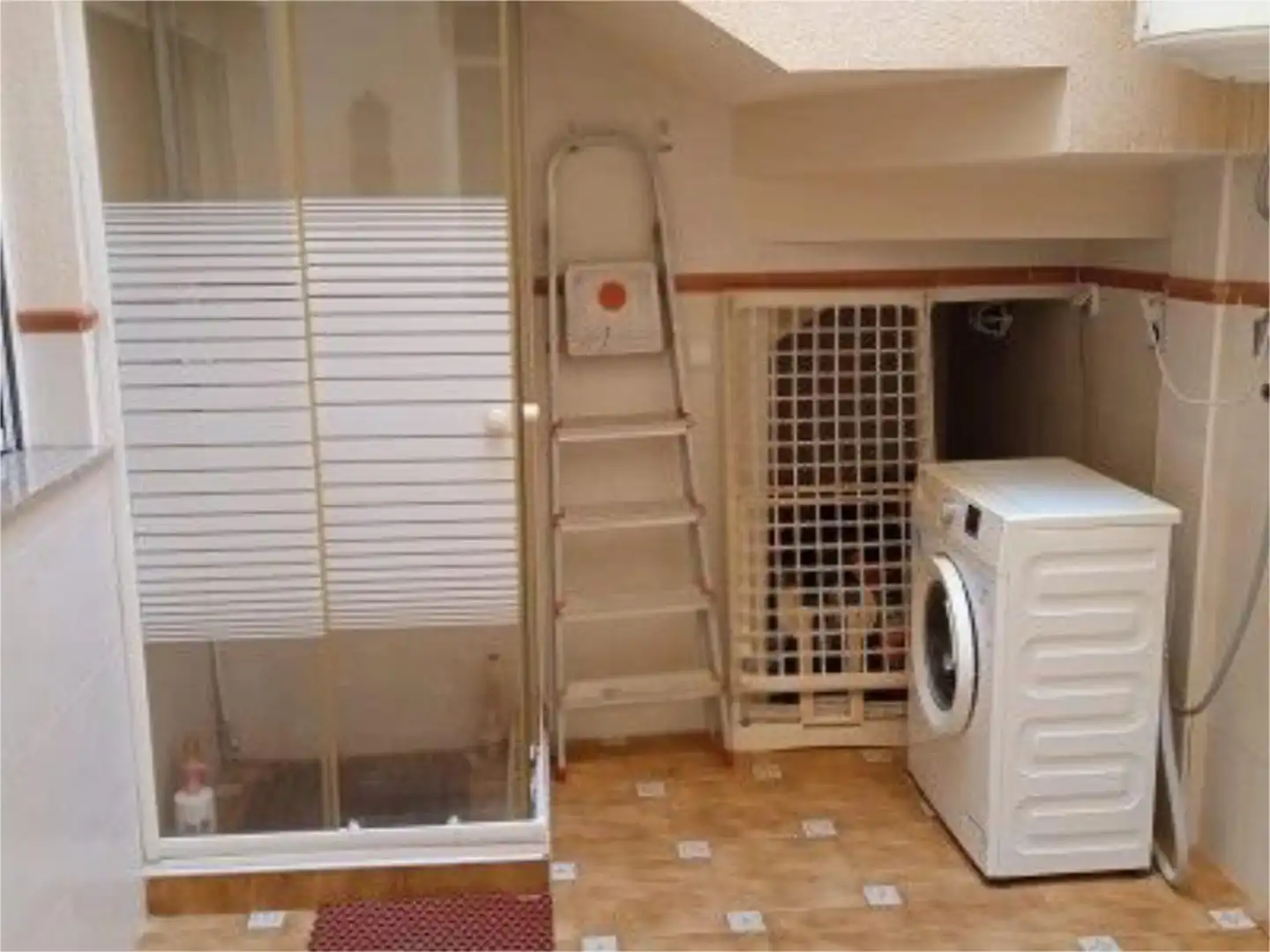 Wohnung zum Verkauf in La Unión mit Klimaanlage, Heizung und Terrasse