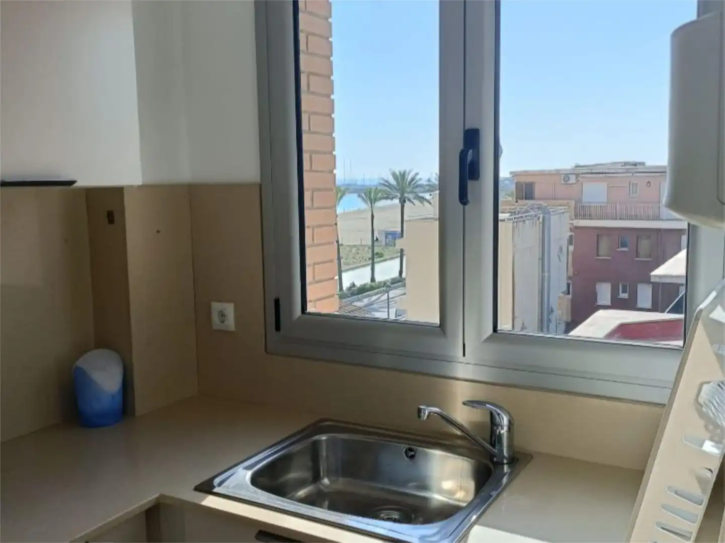 Apartments for sale in Joan de Deu, 243, Segur Platja Kitchen of Apartments for sale in Calafell with Air Conditioner, Terrace and Balcony