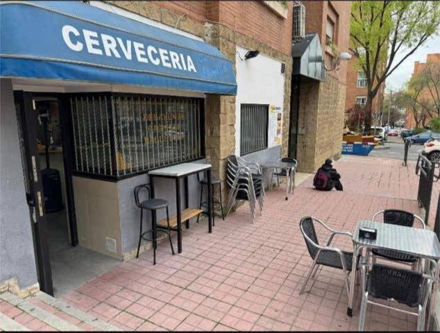 Local comercial en Alquiler en Orcasur - 12 de Octubre