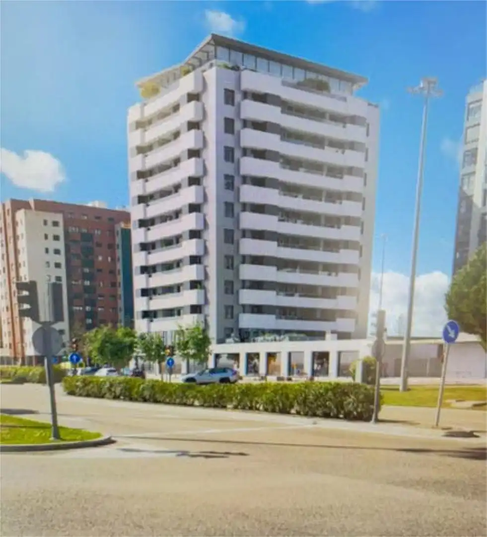 Estudi de lloguer a Ciudad de la Comunicación - Arco Ladrillo