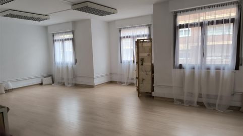 Foto 5 de Oficina de lloguer a Salvador de Azpiazu Ibilbidea, 13, San Martín, Vitoria - Gasteiz