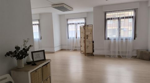 Foto 3 de Oficina de lloguer a Salvador de Azpiazu Ibilbidea, 13, San Martín, Vitoria - Gasteiz