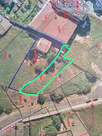 Terreno en Venta en Avenida Vilachán, 20 en Negreira