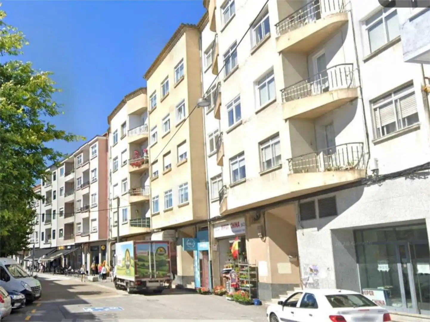 Vista exterior de Piso en venta en Santiago de Compostela  con Terraza y Balcón