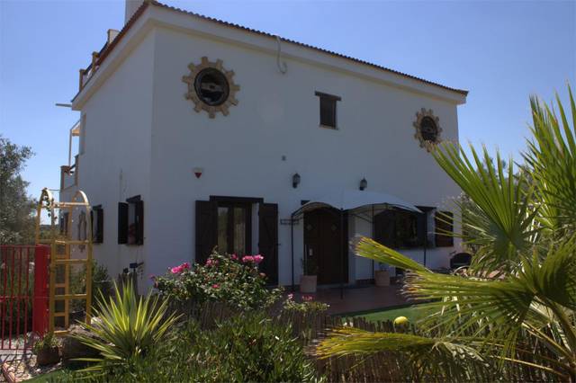 Finca rústica en Venta en Plaza Virgen del Rocío, 1 en Almonte ciudad