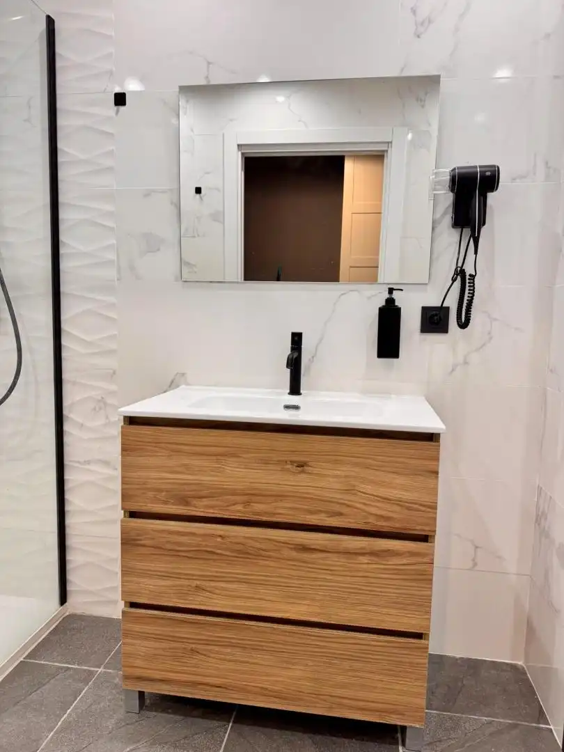 Wohnung zum Verkauf in Calle Emilio Roig, 8, Barrio de Benicalap Badezimmer von Wohnung zum Verkauf in Valencia Capital mit Klimaanlage