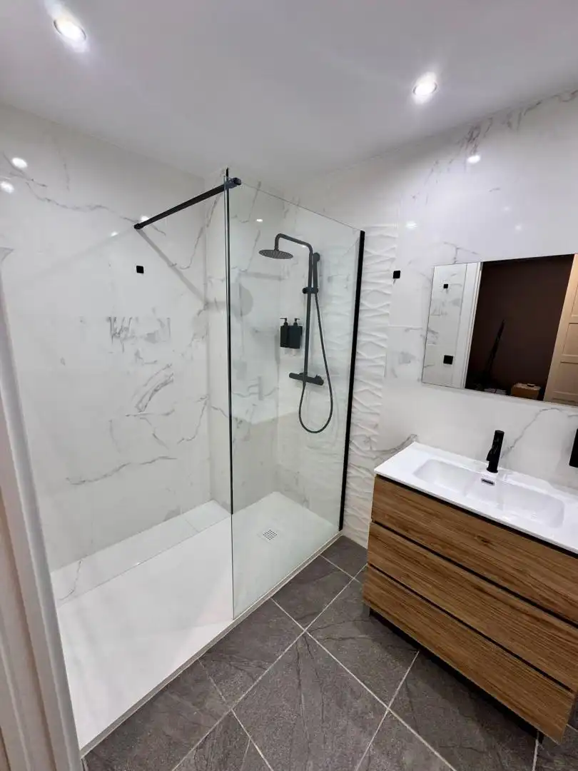 Wohnung zum Verkauf in Calle Emilio Roig, 8, Barrio de Benicalap Badezimmer von Wohnung zum Verkauf in Valencia Capital mit Klimaanlage