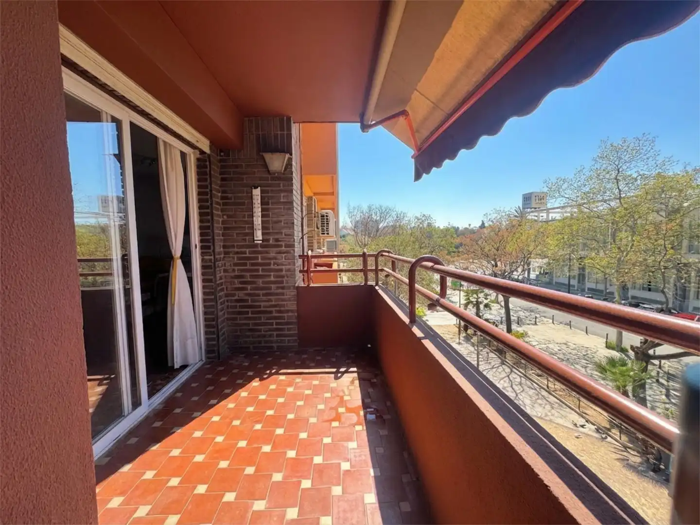 Flat for sale in Carrer de Ricardo Micó, 4, Les Tendetes - Avenida Burjassot Balcony of Flat for sale in Valencia Capital with Air Conditioner, Terrace and Balcony