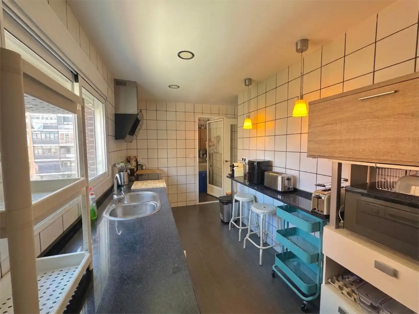 Flat for sale in Carrer de Ricardo Micó, 4, Les Tendetes - Avenida Burjassot Kitchen of Flat for sale in Valencia Capital with Air Conditioner, Terrace and Balcony