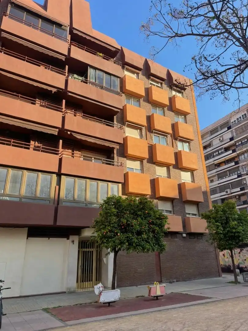Flat for sale in Carrer de Ricardo Micó, 4, Les Tendetes - Avenida Burjassot Exterior view of Flat for sale in Valencia Capital with Air Conditioner, Terrace and Balcony