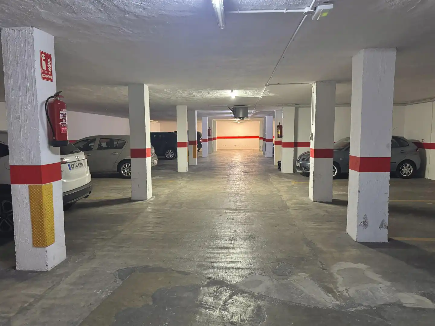 Flat for sale in Carrer de Ricardo Micó, 4, Les Tendetes - Avenida Burjassot Parking of Flat for sale in Valencia Capital with Air Conditioner, Terrace and Balcony