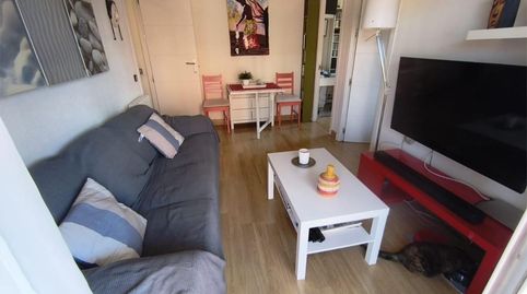 Foto 3 de Pis en venda a Calle de Martinez Oviol, 25, Los Rosales, Madrid Capital