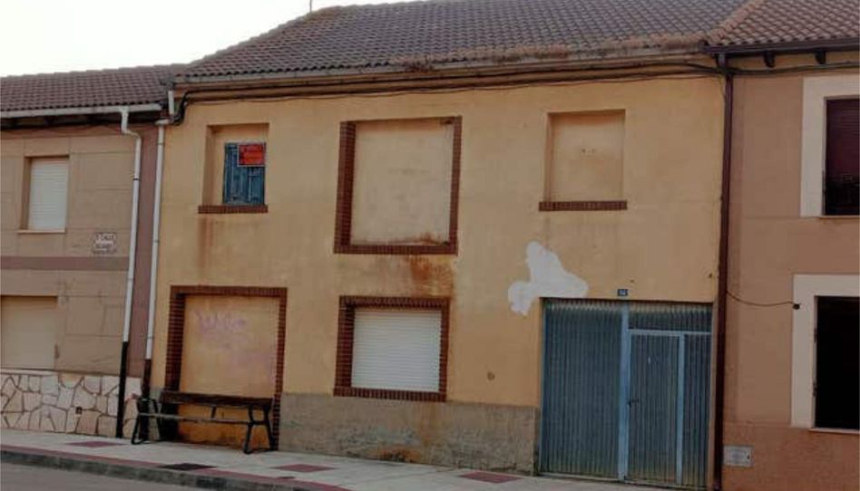 Casa o xalet en venda a Santas Martas, León - imatge 1 Foto 1 de Casa o xalet en venda a Santas Martas, León