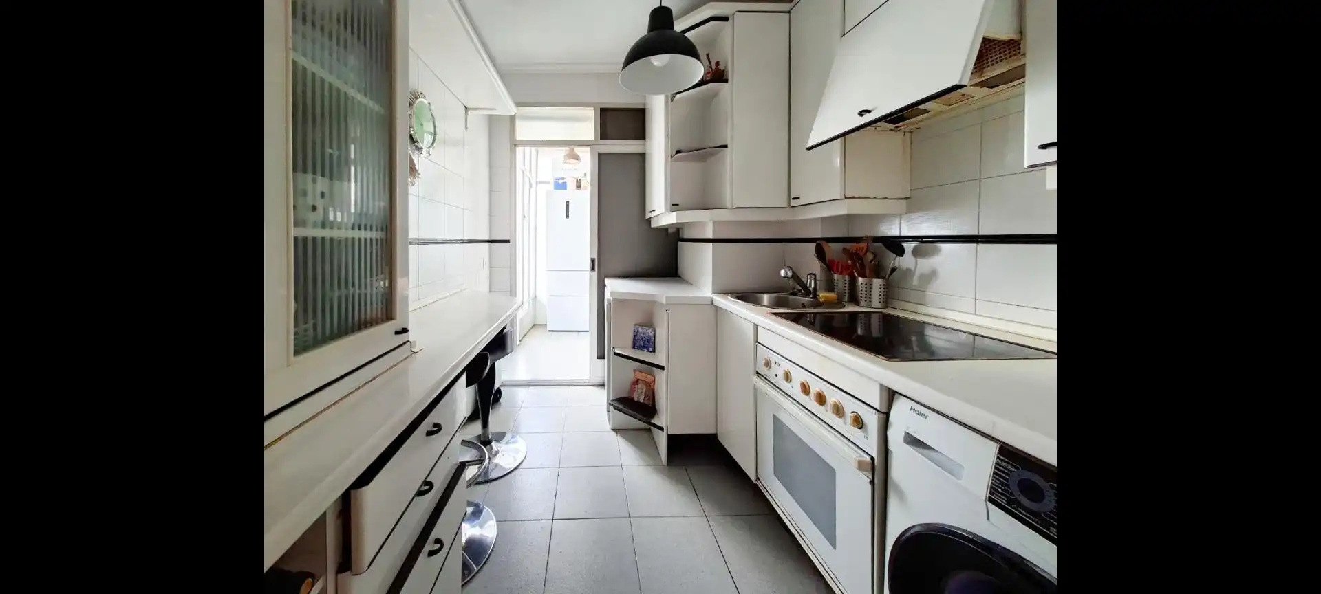 Flat for sale in Avenida de Daroca, 63, Ventas Kitchen of Flat for sale in Madrid with Air Conditioner, Heating and Parquet flooring