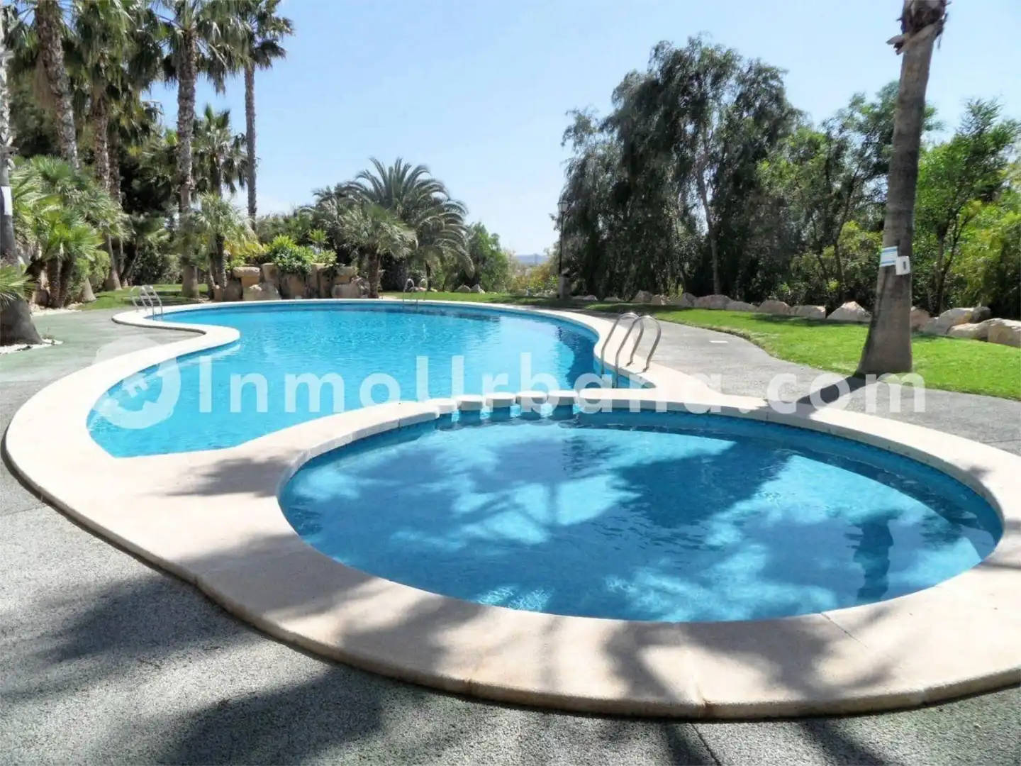 Swimming pool of Flat for sale in Mutxamel  with Terrace, Swimming Pool and Balcony