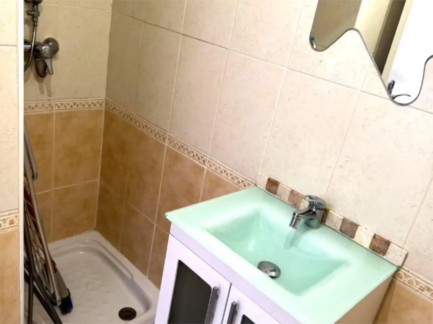 Flat for sale in Carrer de la Boira, 7, Bonalba - Cotoveta Bathroom of Flat for sale in Mutxamel with Terrace, Swimming Pool and Balcony