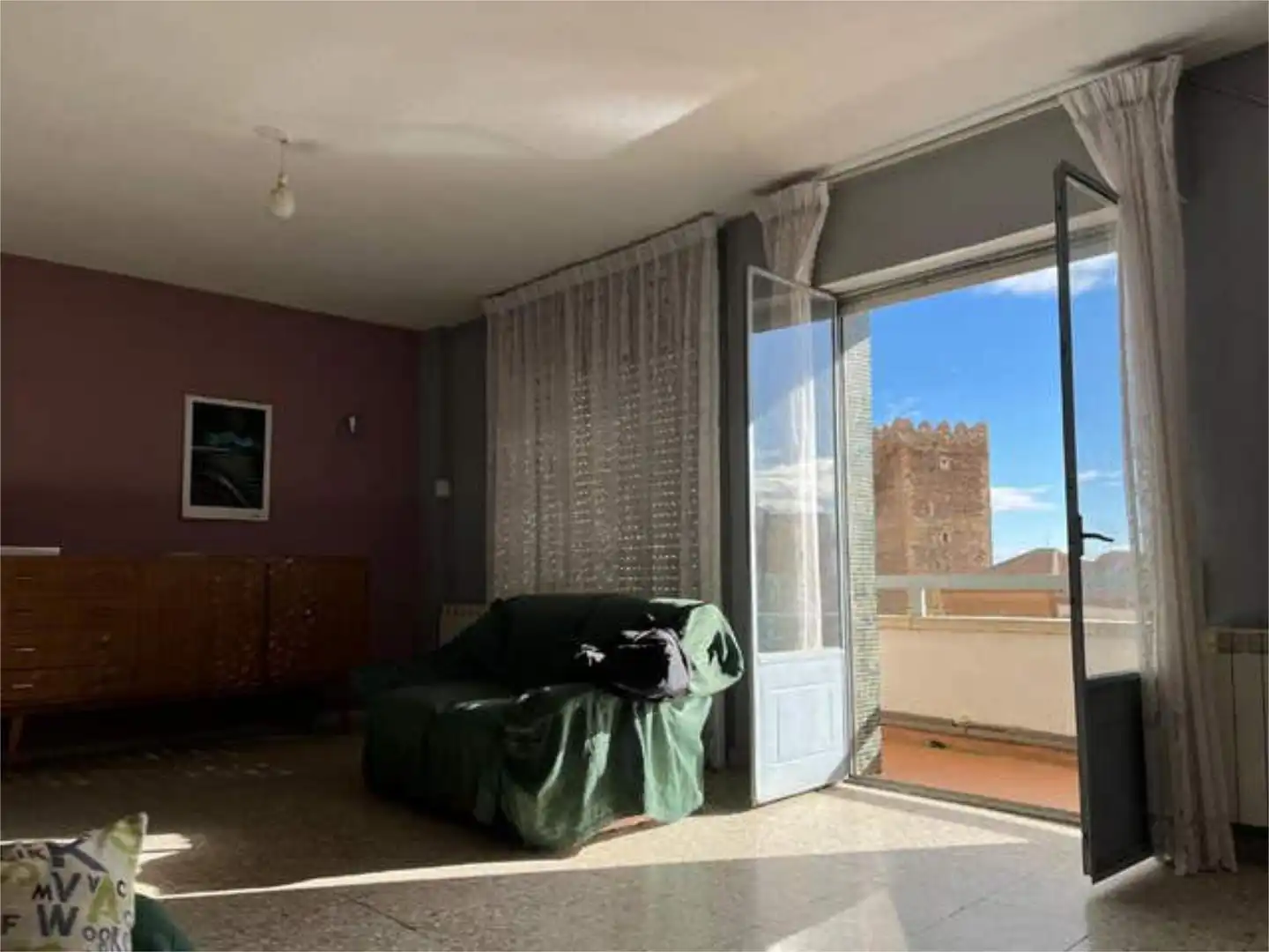 Piso en venta en Laguna de Negrillos Habitación de Piso en venta en Laguna de Negrillos con Calefacción, Terraza y Trastero