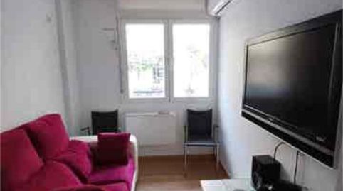 Flat for rent in Cruz Roja, Sevilla Capital - image 4 Photo 4 of Flat for rent in Cruz Roja, Sevilla Capital