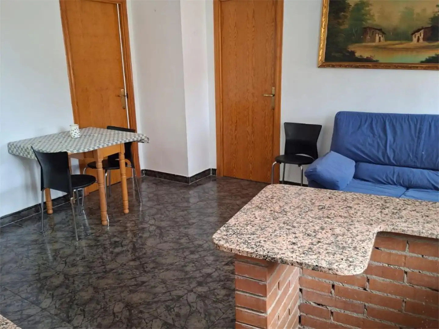 Pis en venda a Calle Pozo, 21, Venta del Moro Sala d'estar de Pis en venda en Venta del Moro amb Calefacció i Moblat