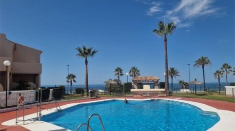 Foto 2 de Apartamento de alquiler en Avenida del Atlántico, 5, La Barrosa, Chiclana de la Frontera