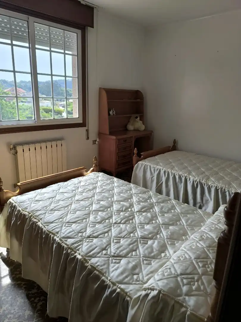 Casa adosada en venta en Camino Lagoa, 9, Cabral - Candeán Habitación de Casa adosada en venta en Vigo