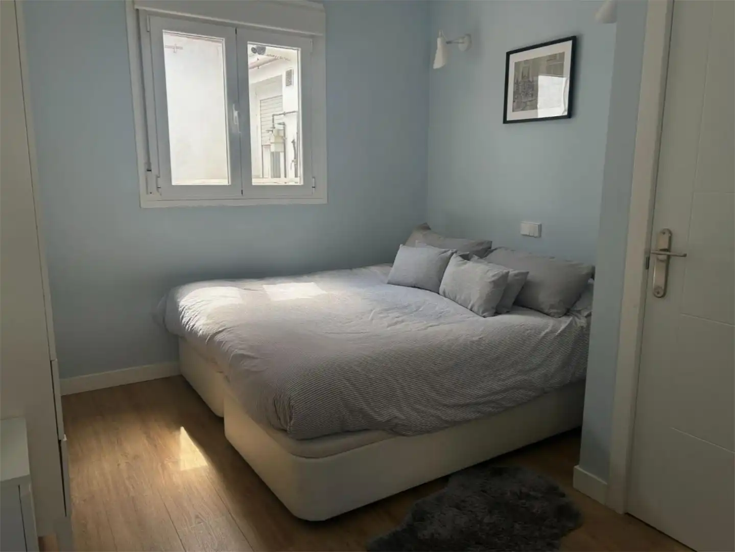 Habitación de Apartamento para compartir en  Madrid Capital con Aire acondicionado, Calefacción y Amueblado