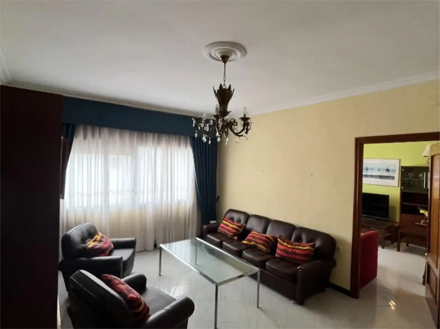 Sala de estar de Casa adosada en venta en Isla Mayor con Aire acondicionado, Calefacción y Terraza