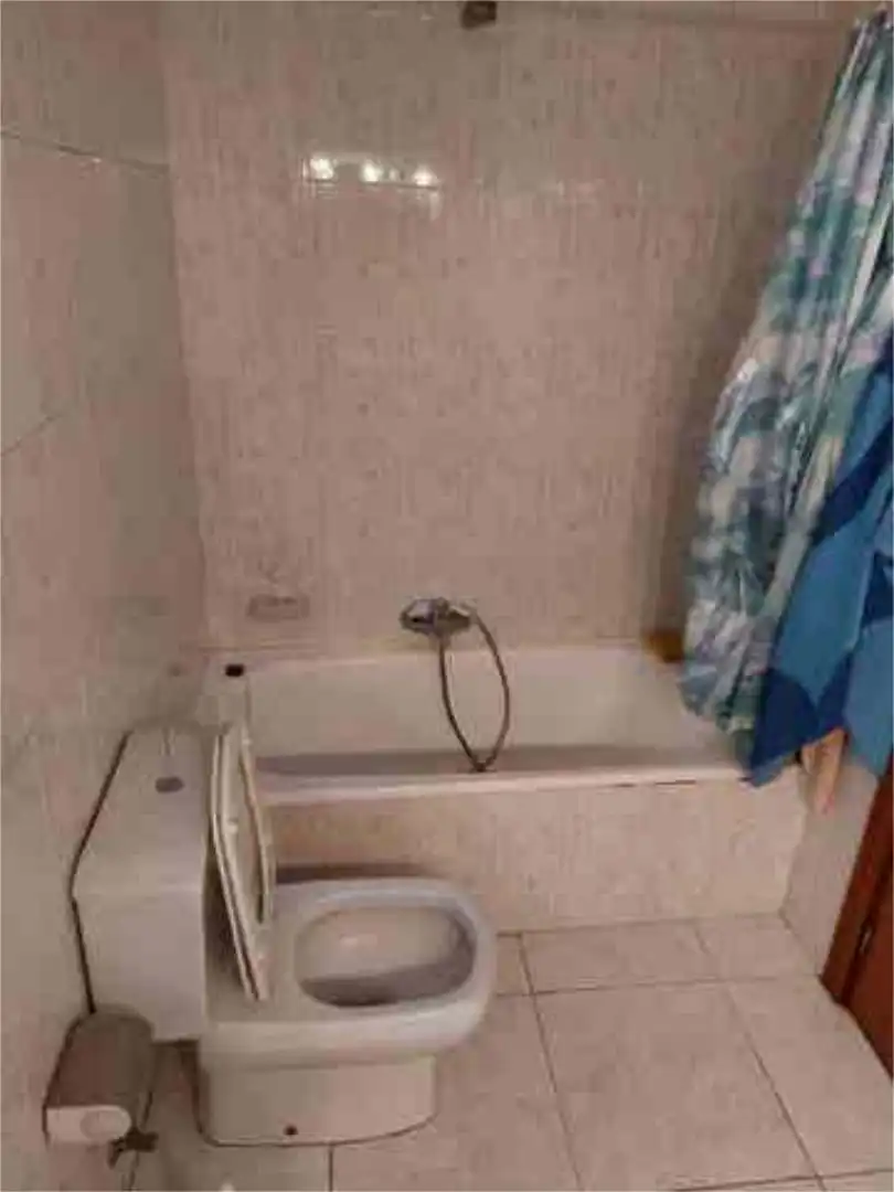 Baño de Piso en venta en Don Benito con Calefacción, Terraza y Trastero