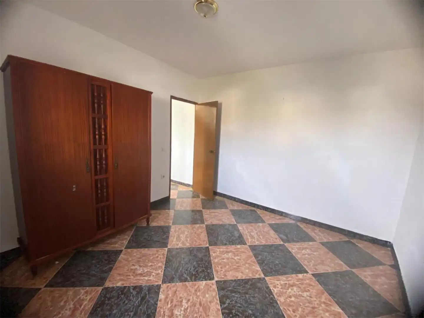 Casa adosada en venta en Plaza Constitución, 1, Partaloa Habitación de Casa adosada en venta en Partaloa con Terraza y Trastero