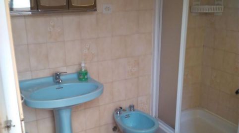 Foto 2 de Casa adosada en venta en Calle Juan Carlos I, 42, Zona de la Vega, Antequera