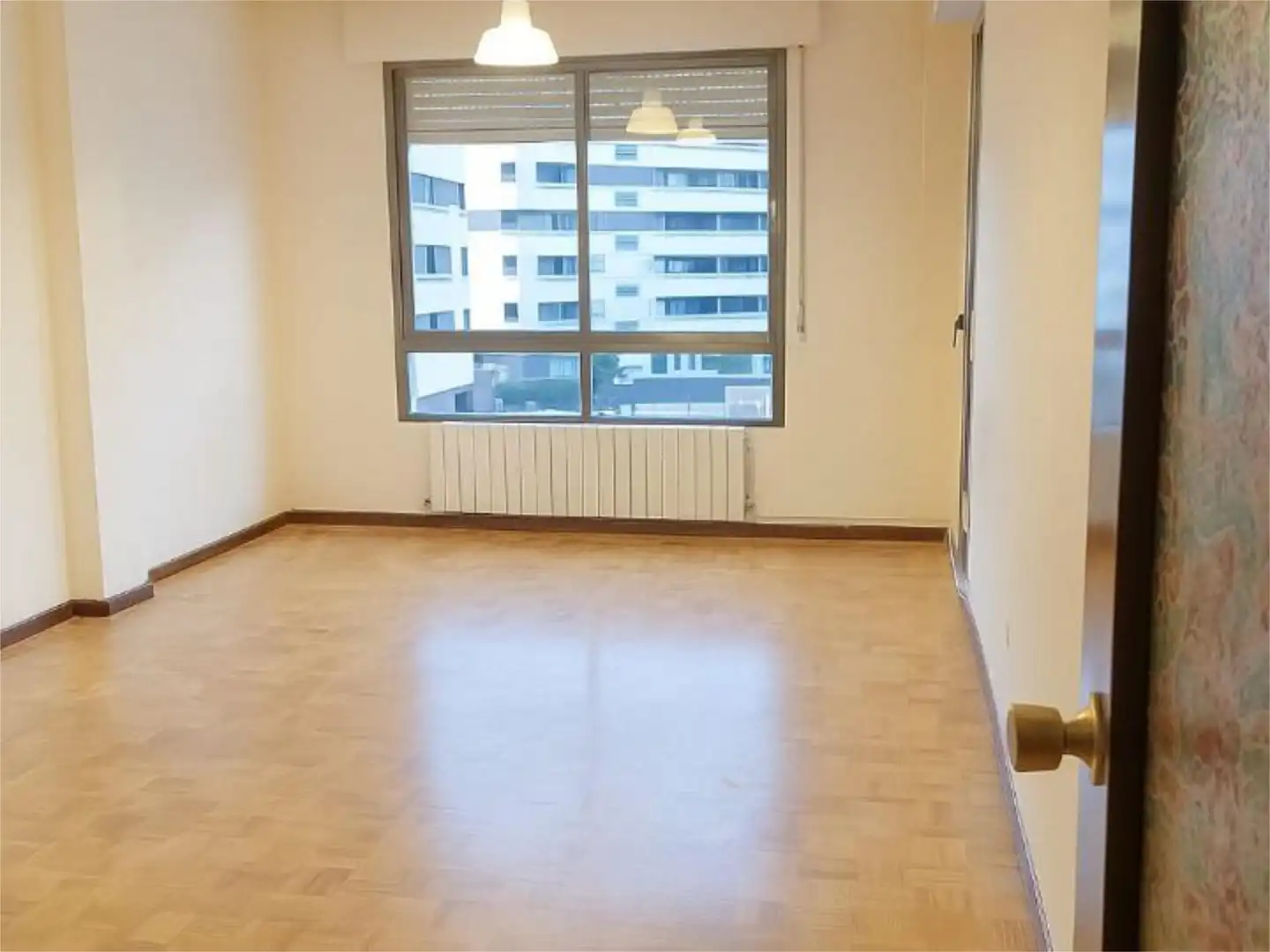 Piso en venta en  Logroño con Calefacción, Terraza y Trastero
