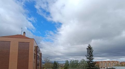 Foto 5 de Piso en venta en Calle Piqueras, 76, La Estrella, Logroño