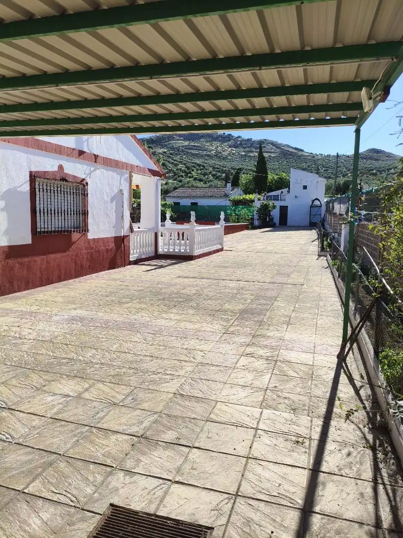 Wohnung zum Verkauf in Comunidad Los Chopos, 2, Puente Jontoya - Puente de la Sierra - El Arroyo Terrasse von Wohnung zum Verkauf in Jaén Capital mit Klimaanlage, Terrasse und Schwimmbad