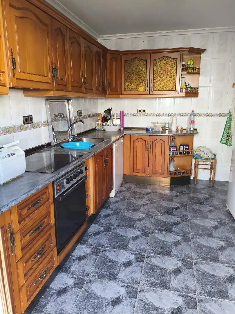 Wohnung zum Verkauf in Comunidad Los Chopos, 2, Puente Jontoya - Puente de la Sierra - El Arroyo Küche von Wohnung zum Verkauf in Jaén Capital mit Klimaanlage, Terrasse und Schwimmbad