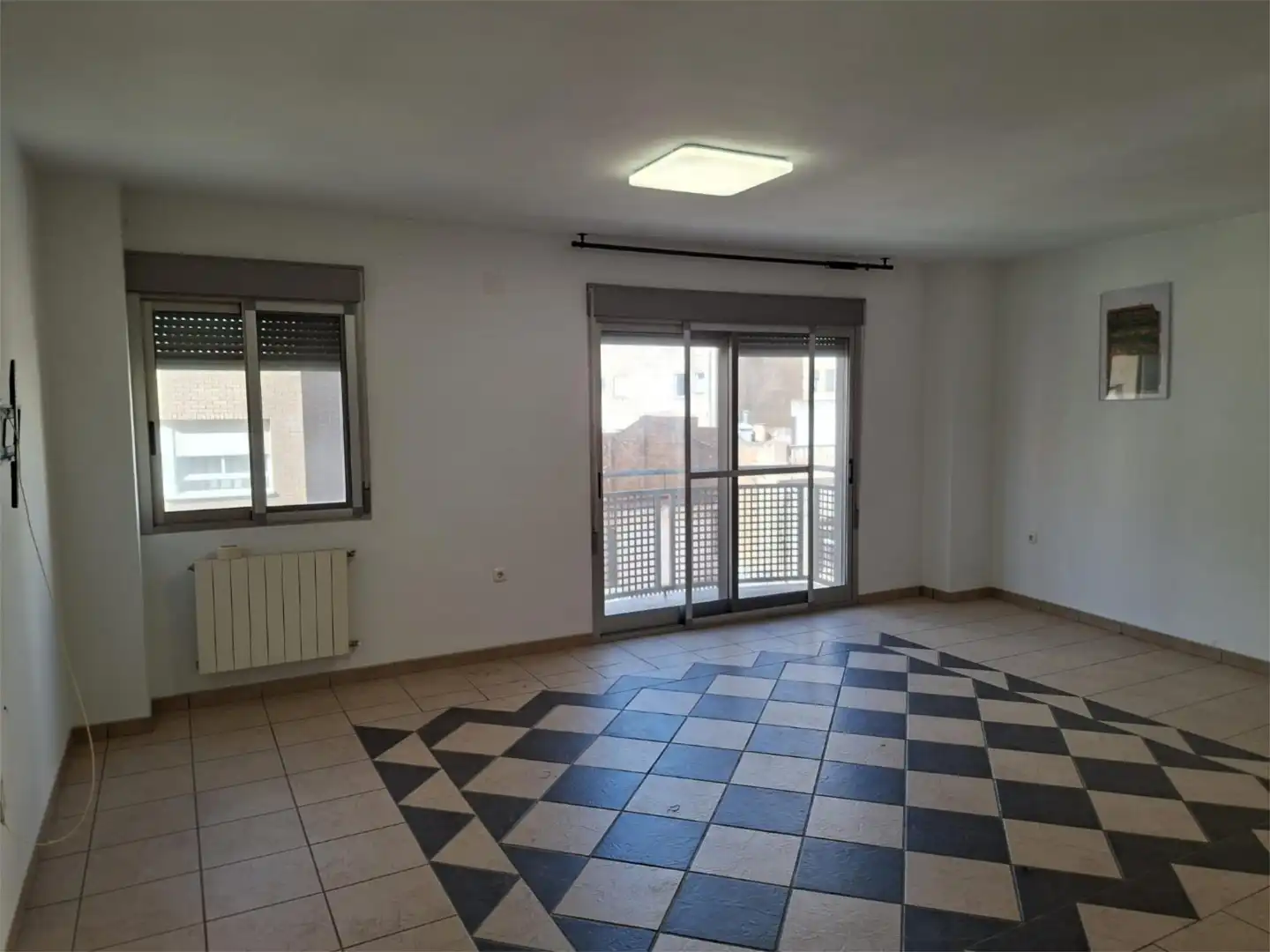 Wohnzimmer von Wohnung zum Verkauf in Onda mit Balkon