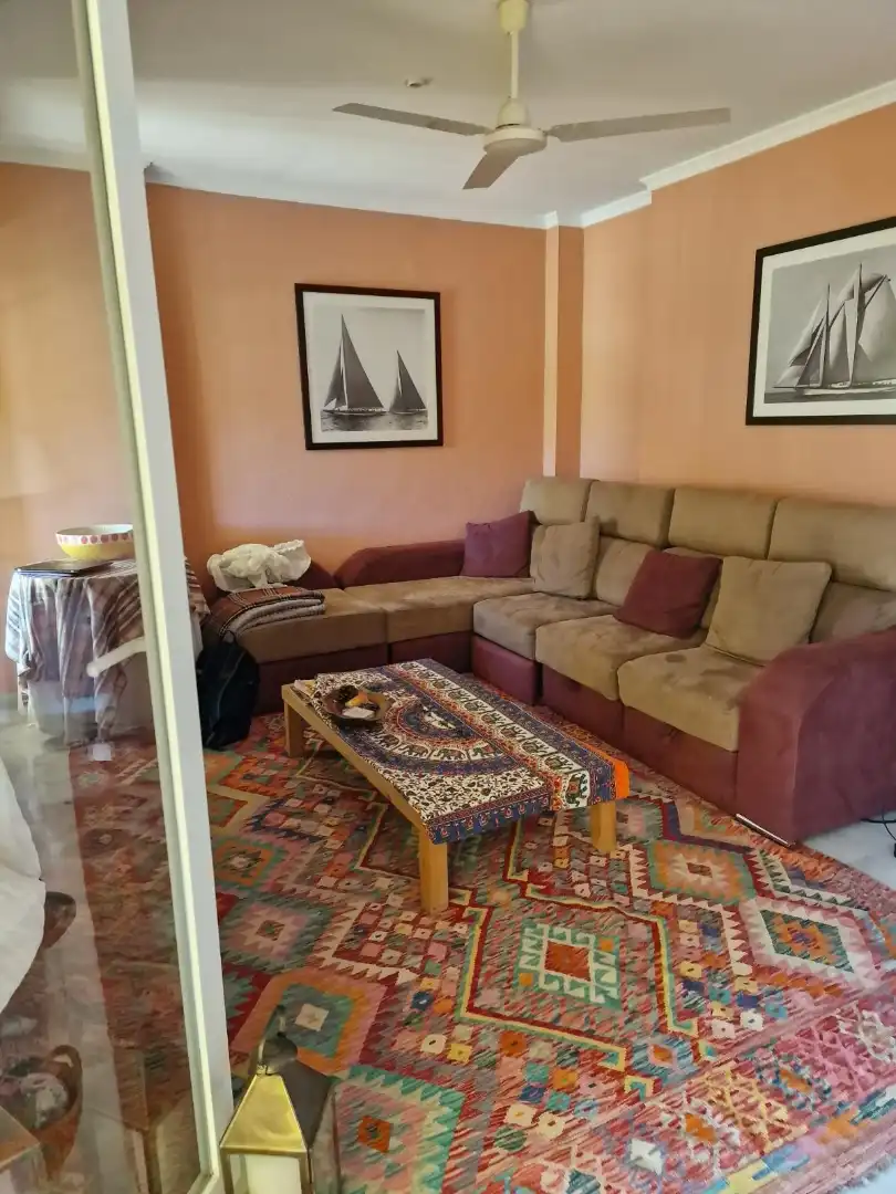 Wohnzimmer von Einfamilien-Reihenhaus zum Verkauf in Chiclana de la Frontera mit Klimaanlage, Terrasse und Balkon
