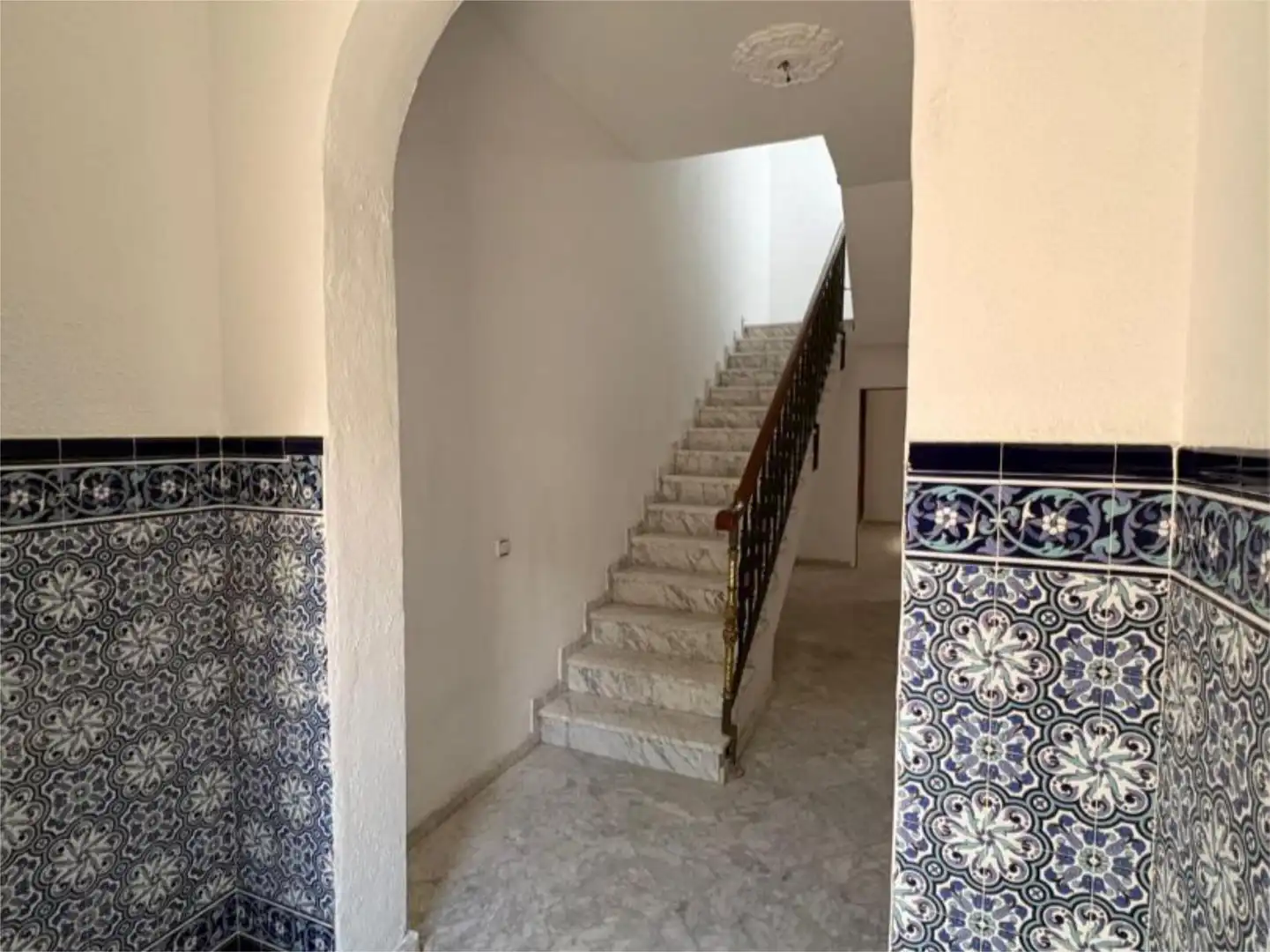 Detached homes for sale in Sevilla  with Air Conditioner, Heating and Terrace