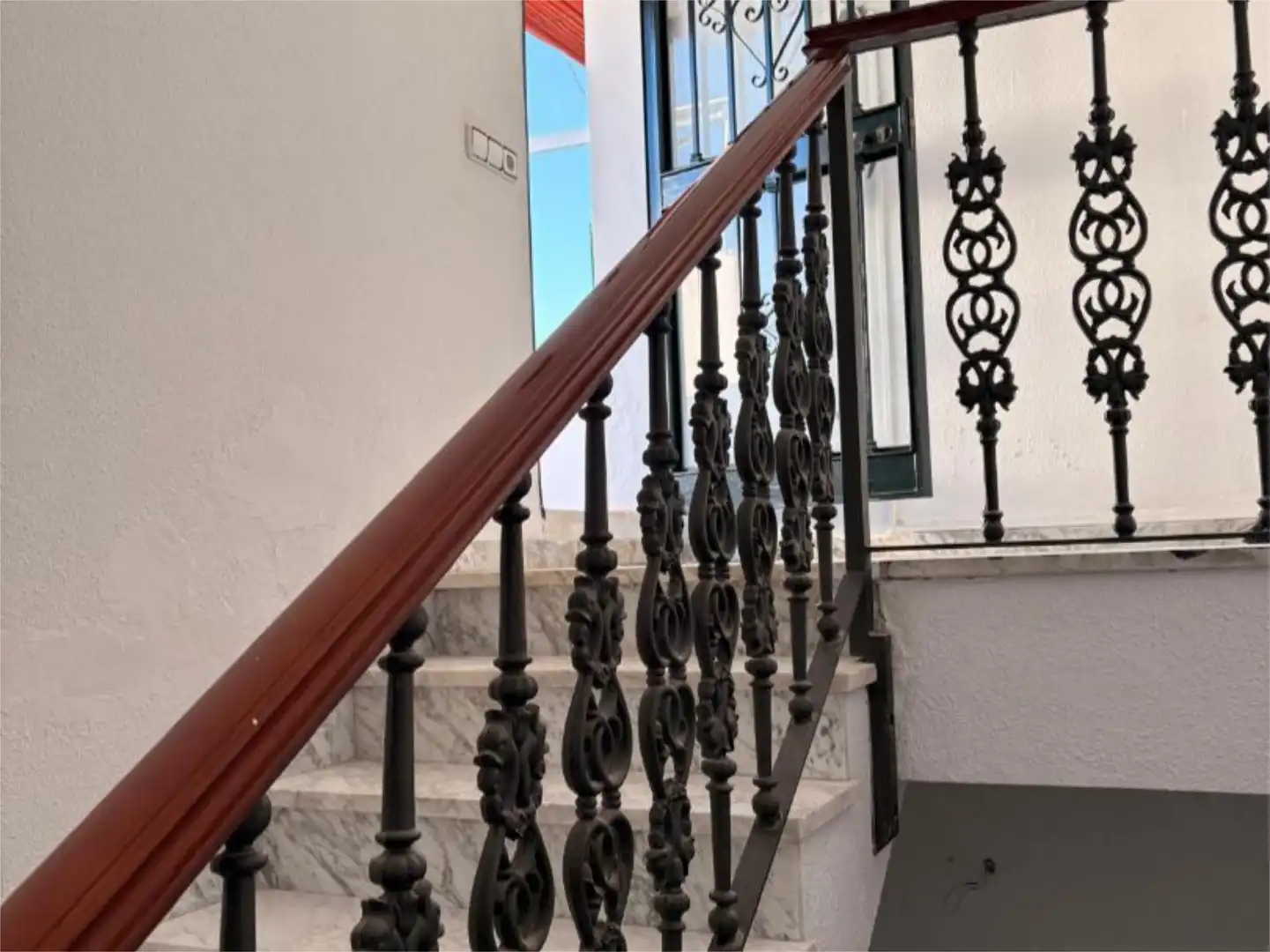 Detached homes for sale in Sevilla  with Air Conditioner, Heating and Terrace