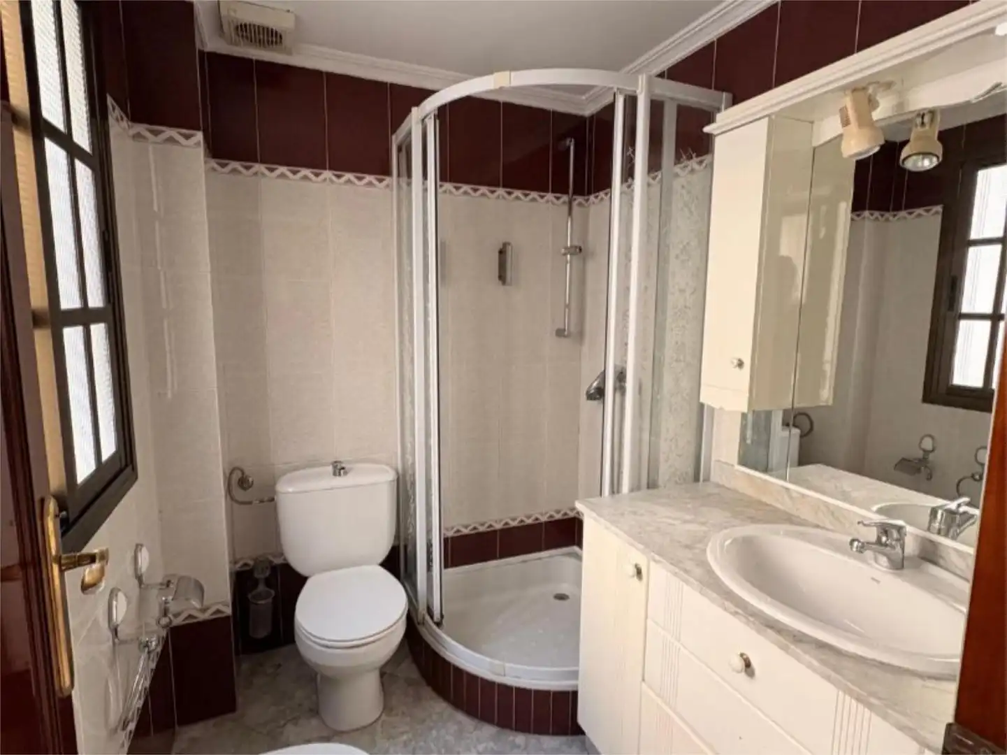 Bathroom of Detached homes for sale in Sevilla  with Air Conditioner, Heating and Terrace
