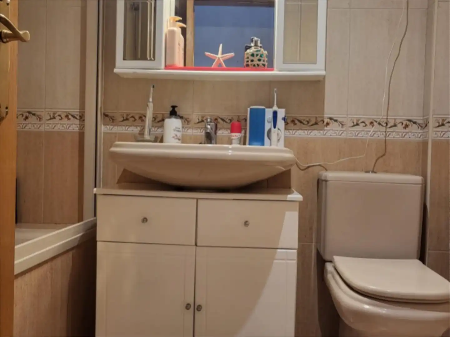 Baño de Piso en venta en Villaviciosa de Odón con Aire acondicionado, Terraza y Piscina