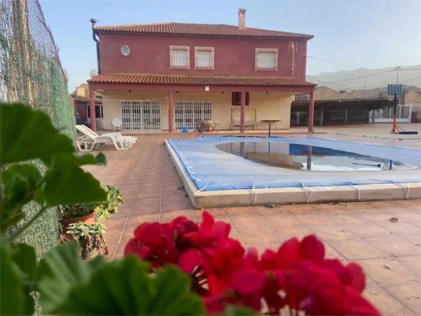 Vista exterior de Casa o xalet en venda en Lorca amb Calefacció, Jardí privat i Terrassa
