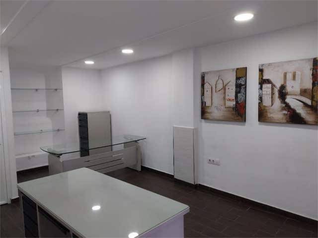 Local comercial en Alquiler en Ubrique