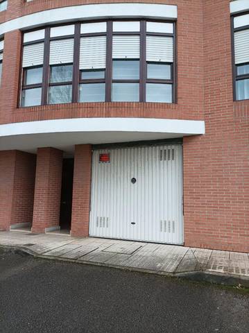 Garaje en Venta en Calle Aurelio Diez, 17 en Renedo